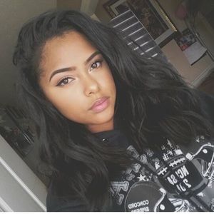 Meet your Posher, Alyssa